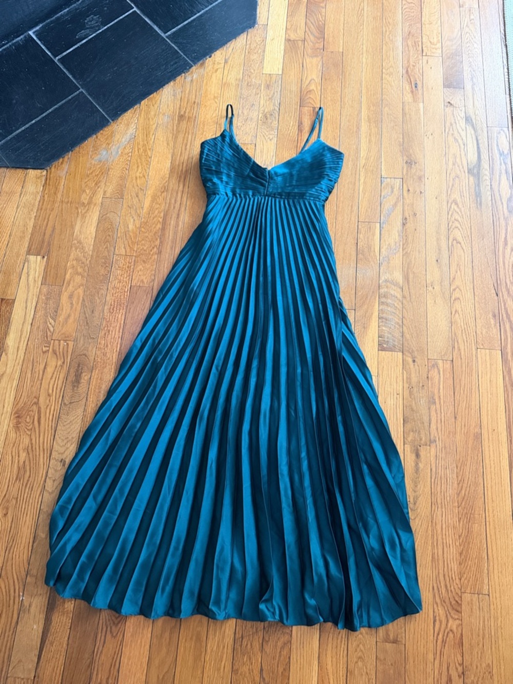 Abercrombie & Fitch Teal Pleated Spaghetti-Strap Maxi Dress